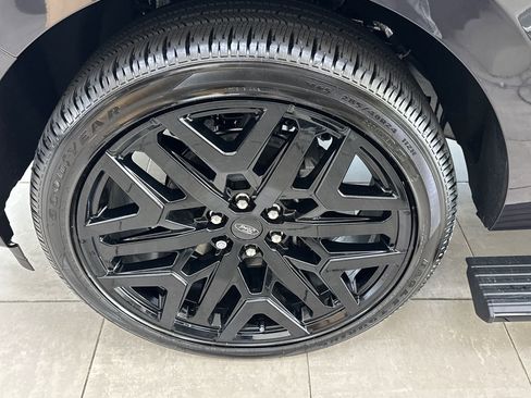 New 2026 Ford Expedition Platinum w/ Stealth Performance Package image 34