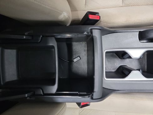 Used 2014 Honda Crosstour EX image 29