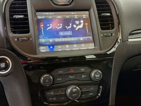 Used 2023 Chrysler 300 S image 20