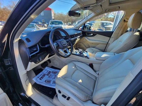 Used 2019 Audi Q7 3.0T Premium Plus w/ Premium Plus Package AWD/4WD image 8