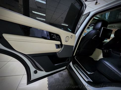 Used 2018 Land Rover Range Rover Long Wheelbase Autobiography image 53