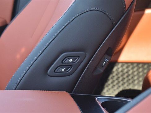 New 2026 Kia Carnival SX w/ SX Dark Edition Package image 26