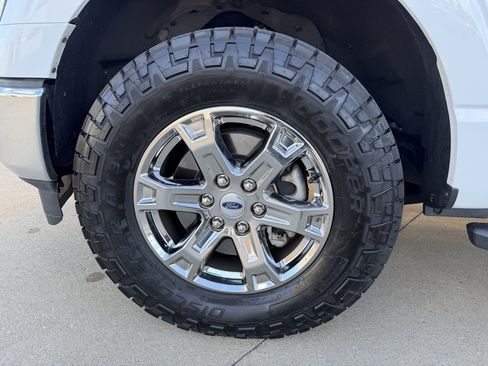 Used 2022 Ford F150 XLT w/ Equipment Group 302A High image 32