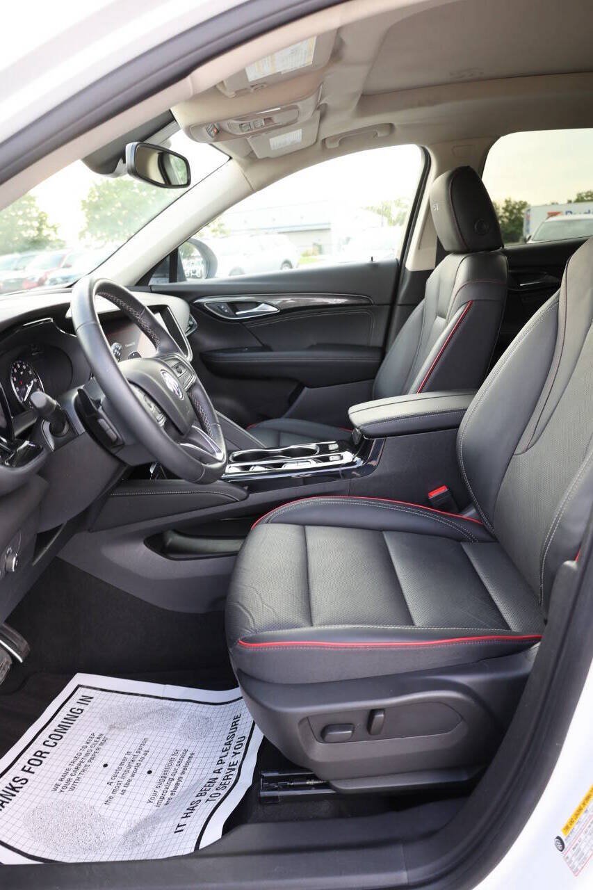 Used 2023 Buick Envision Essence w/ Sport Touring Package AWD/4WD image 13