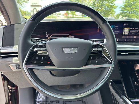 Used 2025 Cadillac Escalade IQ Sport 1 w/ Smart Trailering package AWD/4WD image 15