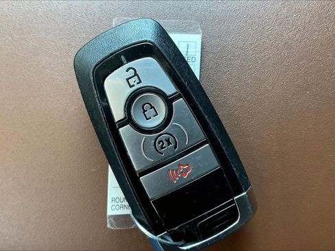 Used 2023 Ford Bronco Sport Outer Banks w/ Tech Package image 24