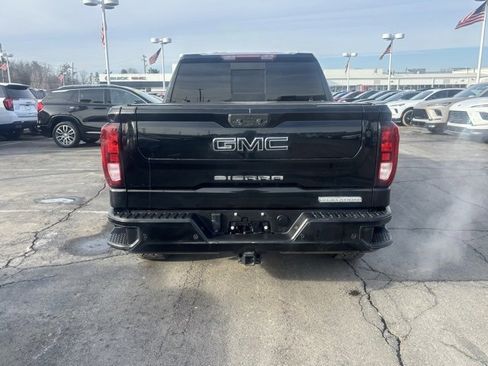 Used 2022 GMC Sierra 1500 Elevation w/ Elevation Premium Package image 6