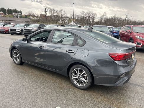 Certified 2023 Kia Forte LXS image 4