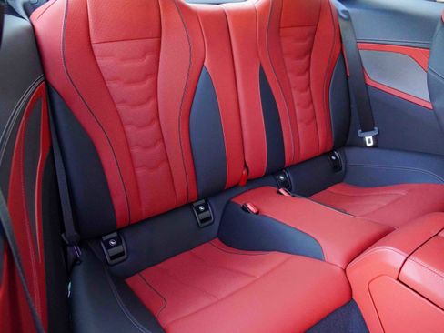 Certified 2025 BMW M850i xDrive Coupe image 35