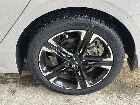 Used 2023 Kia K5 GT-Line FWD image 9