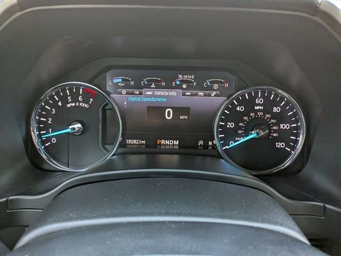 Used 2020 Ford Expedition XLT w/ Equipment Group 202A image 25