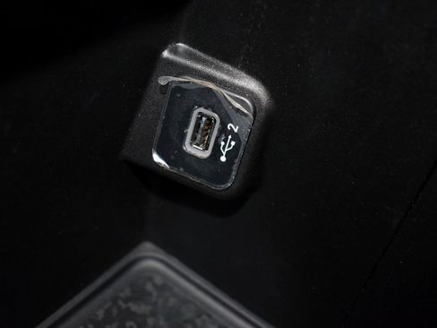 Used 2022 Jeep Wrangler Unlimited Willys image 34