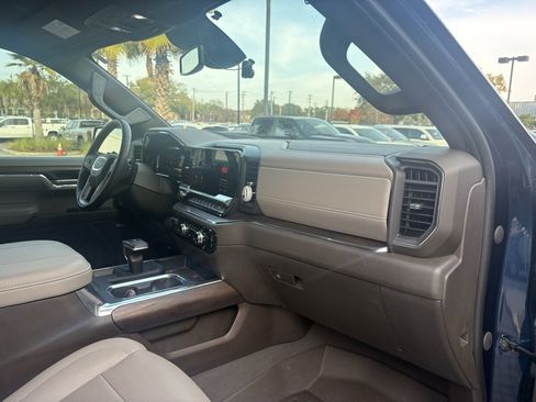 Used 2023 GMC Sierra 1500 SLT w/ SLT Premium Plus Package image 18