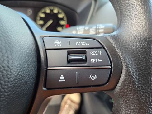 New 2027 Honda HR-V LX image 12
