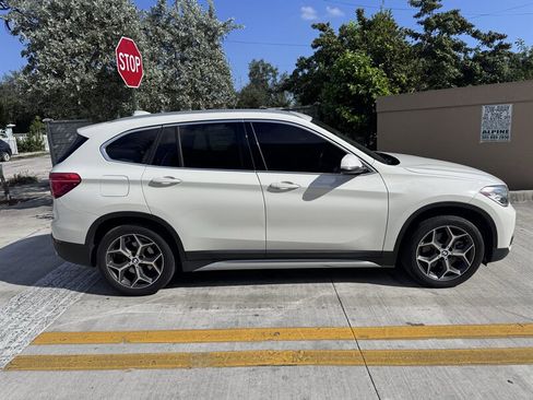 Used 2018 BMW X1 sDrive28i image 4