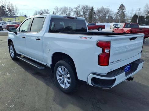 Used 2021 Chevrolet Silverado 1500 Custom w/ LPO, Dark Essentials Package image 3