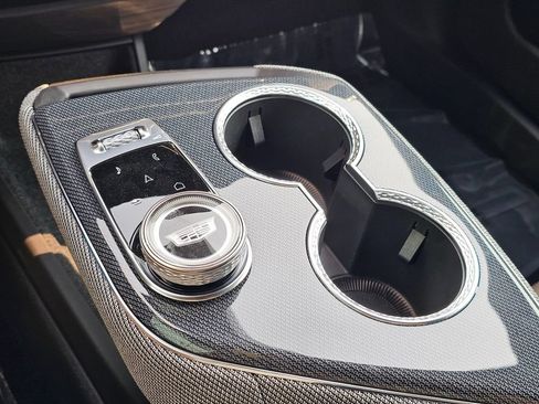 New 2026 Cadillac Optiq Sport 1 AWD/4WD image 32