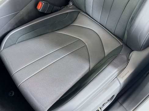 Used 2025 Lexus RX 500h F Sport w/ Convenience Package image 21