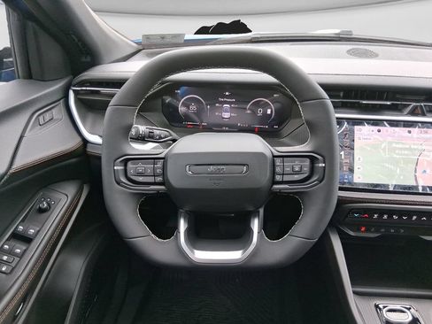 New 2026 Jeep Cherokee Overland w/ Advanced Pro Tech Group AWD/4WD image 22