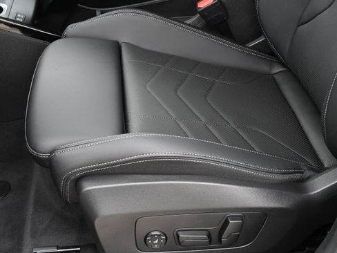 Certified 2026 BMW X1 xDrive28i image 31