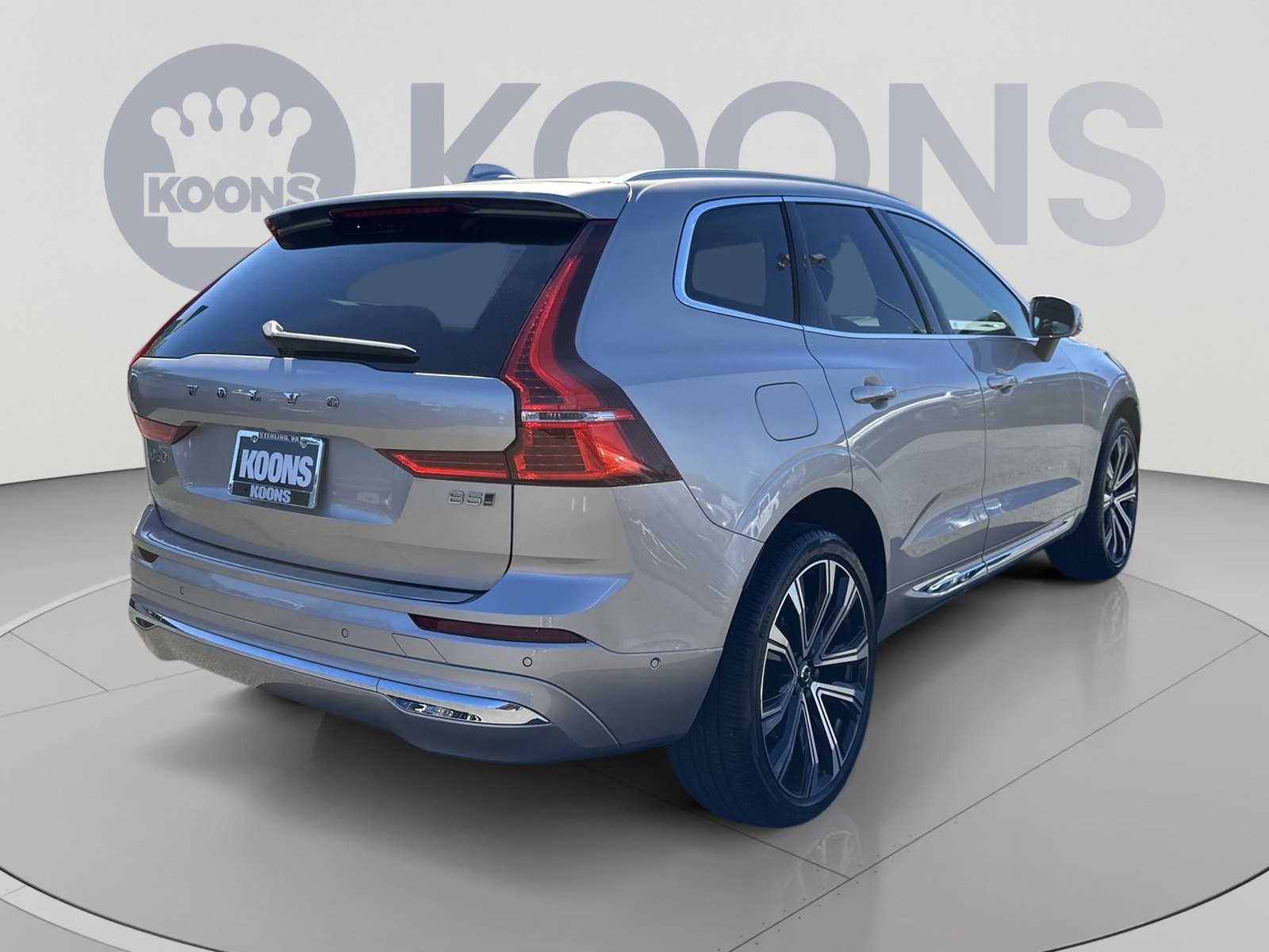 Used 2023 Volvo XC60 B5 Ultimate w/ Climate Package AWD/4WD image 11