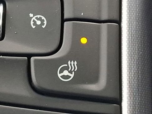 New 2026 GMC Sierra 1500 SLT w/ SLT Convenience Package image 21