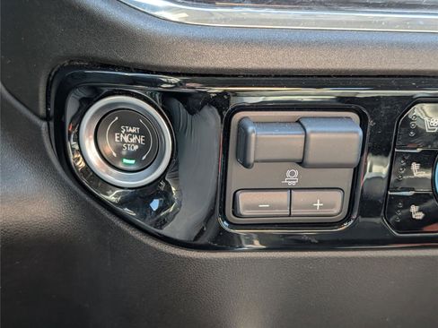 Used 2024 Chevrolet Silverado 3500 LTZ w/ LTZ Plus Package image 30