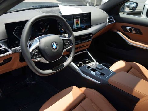 Used 2025 BMW 330i Sedan w/ Convenience Package RWD image 12