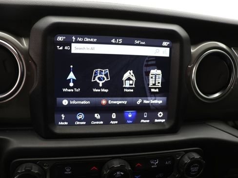 Used 2022 Jeep Wrangler Unlimited Sahara AWD/4WD image 21