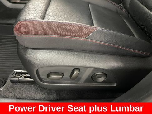 Certified 2025 Chevrolet Equinox RS w/ Safety and Technology Package FWD image 11