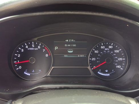 Used 2018 Kia Soul + FWD image 17