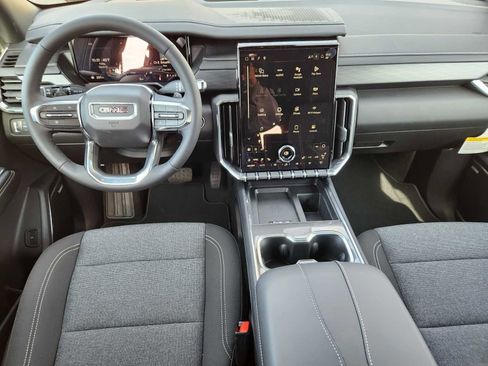 New 2025 GMC Acadia Elevation image 10