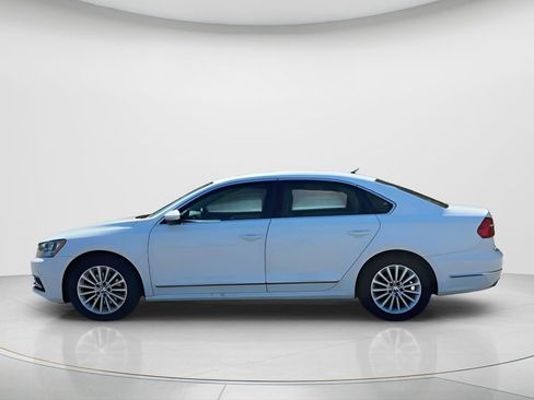 Used 2016 Volkswagen Passat 1.8T SE image 5