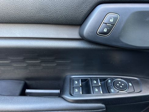 New 2025 Ford Ranger XL image 10