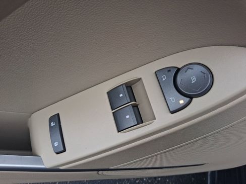 Used 2011 Cadillac CTS Premium image 15