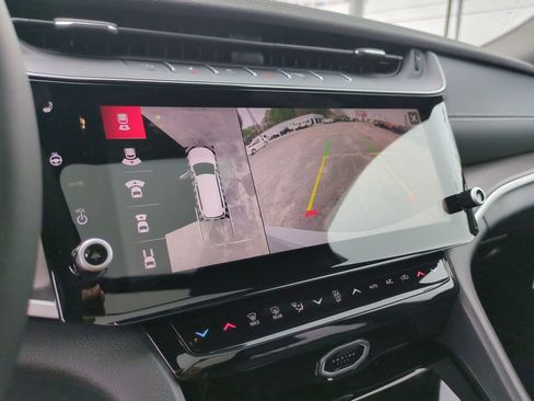 New 2026 Jeep Grand Cherokee L Limited image 18