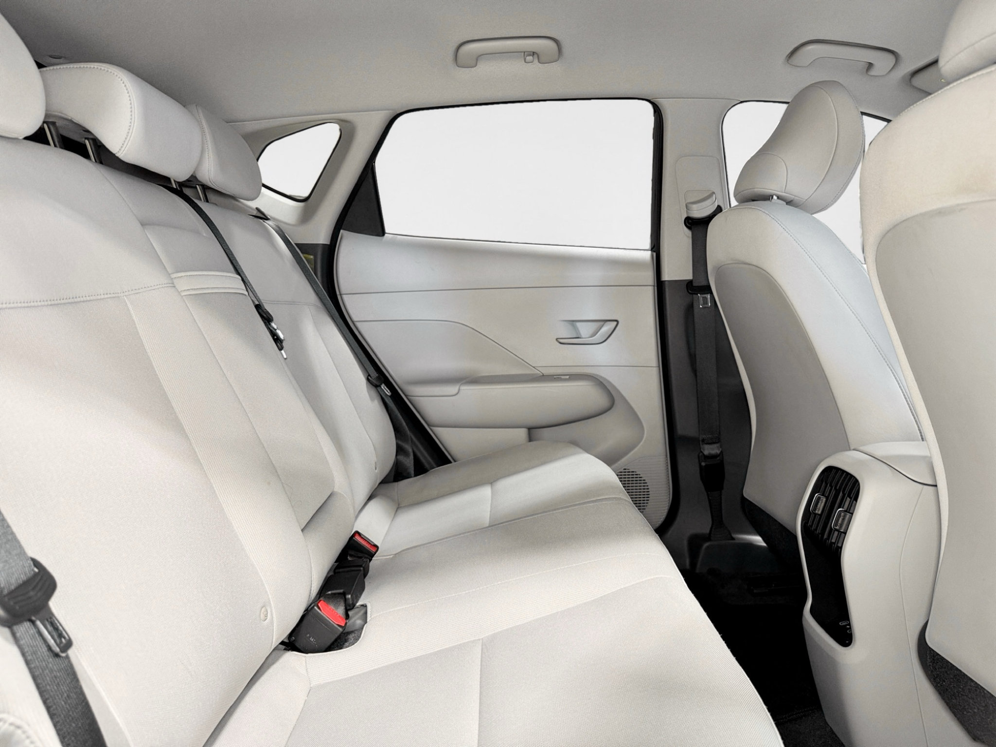 Used 2024 Hyundai Kona SEL FWD image 22
