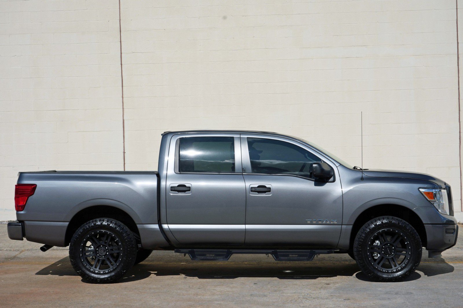 Used 2021 Nissan Titan SV w/ SV Convenience Package AWD/4WD image 48