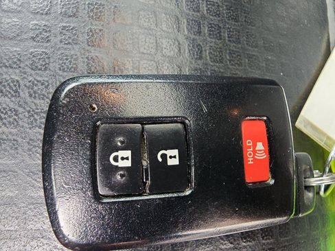 Used 2019 Toyota Tacoma TRD Sport image 27