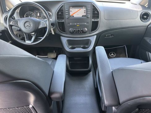 Used 2023 Mercedes-Benz Metris Passenger image 12