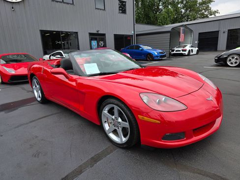 Used 2007 Chevrolet Corvette Convertible w/ Preferred Equipment Group RWD image 49