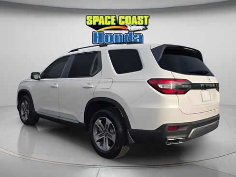 New 2026 Honda Pilot EX-L image 5