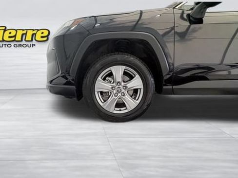 Used 2025 Toyota RAV4 XLE FWD image 10