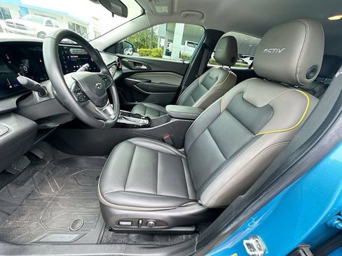 Used 2025 Chevrolet Trax ACTIV w/ Driver Confidence Package FWD image 20