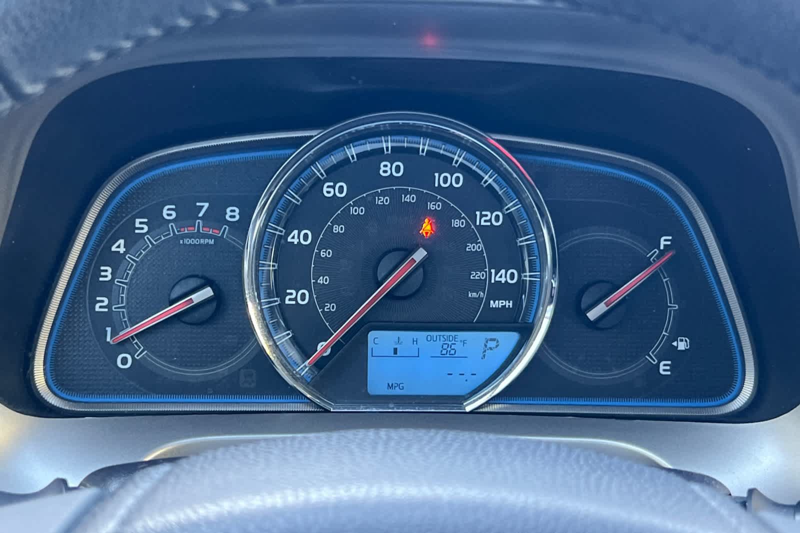 Used 2015 Toyota RAV4 Limited w/ Technology Package FWD image 28