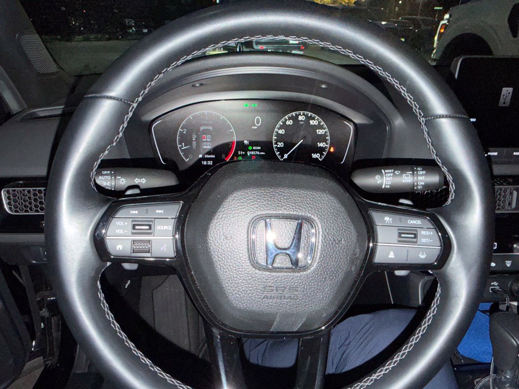 Used 2024 Honda Civic Sport image 6