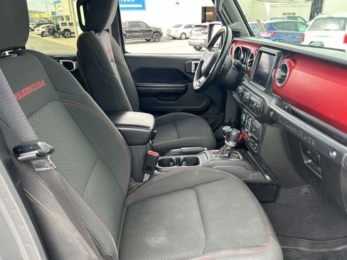 Used 2020 Jeep Wrangler Unlimited Rubicon AWD/4WD image 36