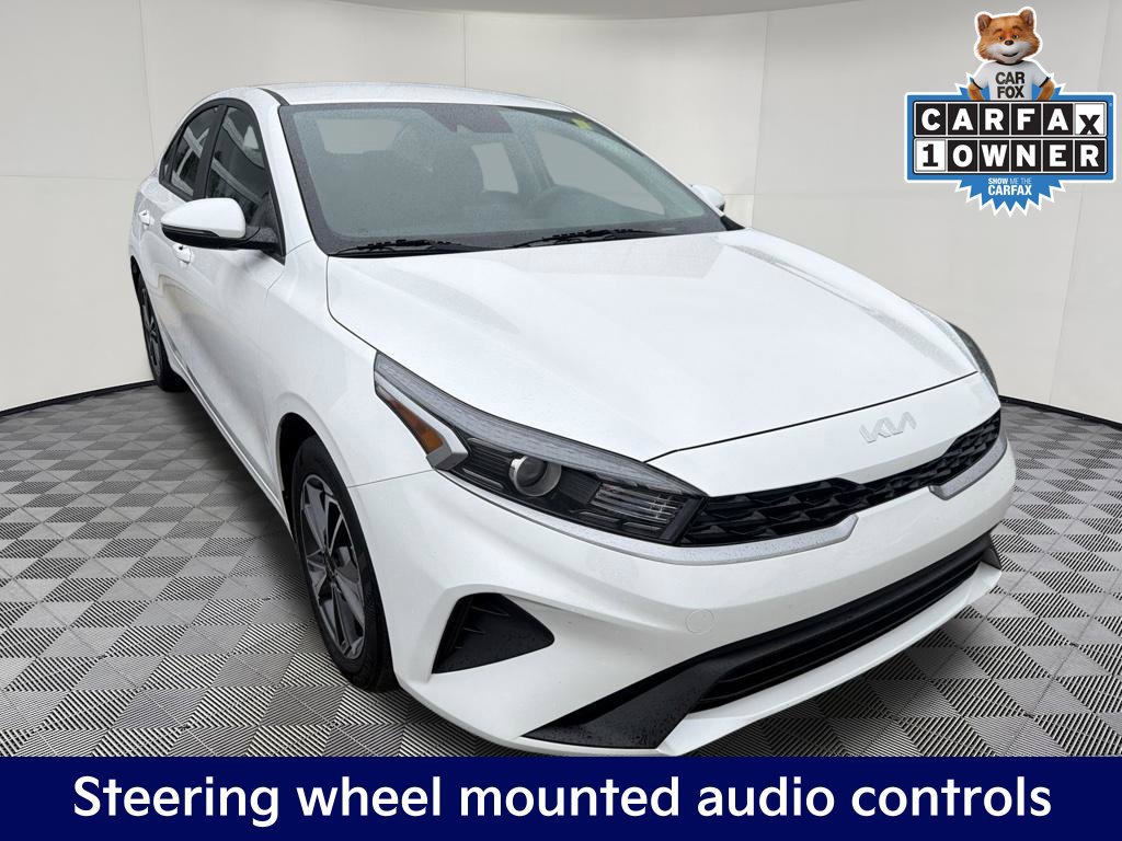 Used 2023 Kia Forte LXS w/ LXS Technology Package FWD image 9