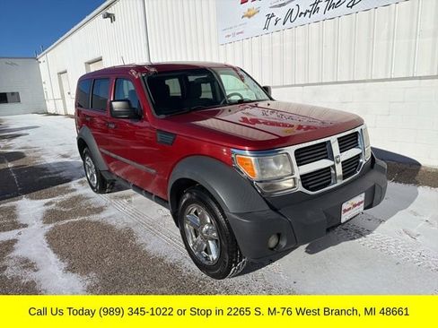 Used 2007 Dodge Nitro SE image 3