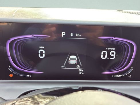 New 2026 Kia Seltos S FWD image 31